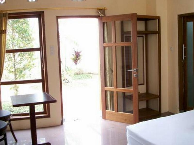 Family Hotel Gradia 1 Batu Kültér fotó